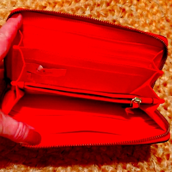 Kate Spade Wallet - Picture 3 of 4